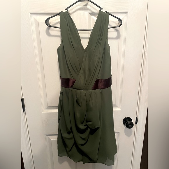 Dress - Picture 1 of 1